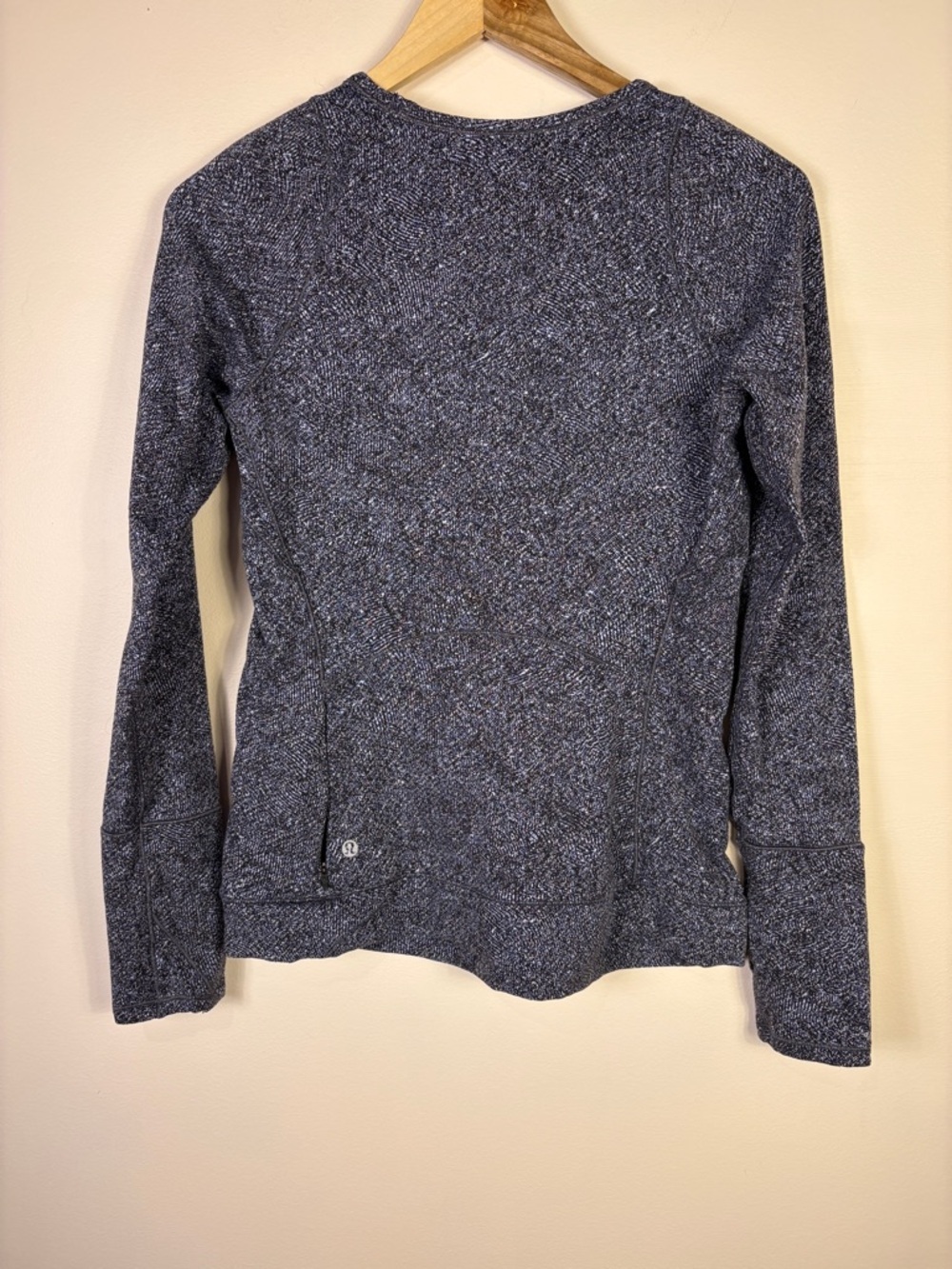 lululemon Cypress Kiss Black Print Long Sleeve Crew Neck Pullover Running Top - Picture 3 of 7